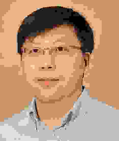 Dr Zhong Ren